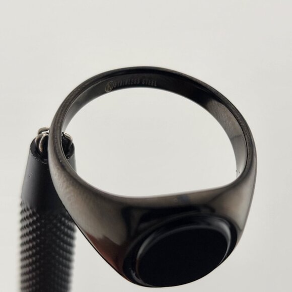 Minimalist Black Stainless Steel Ring (New) - Picture 3 of 9